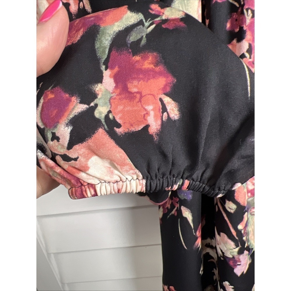Joie Nadege Floral 100% Silk 3/4 Sleeve Ruffle Top Size Medium Caviar - Picture 9 of 10